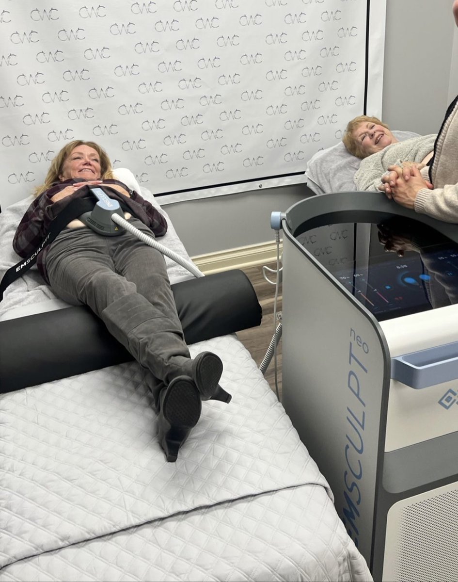 CWCMedSpa's tweet photo. Sit back, relax, and let #EmsculptNeo do all the work💪🔥

#emsculptneo #moremusclelessfat #bodysculpting #bodycontouring #lessfat #moremuscle #lovehandles #nonsurgical #noninvasive #noninvasivetreatment #medspa https://t.co/jU3rsBN0Xs