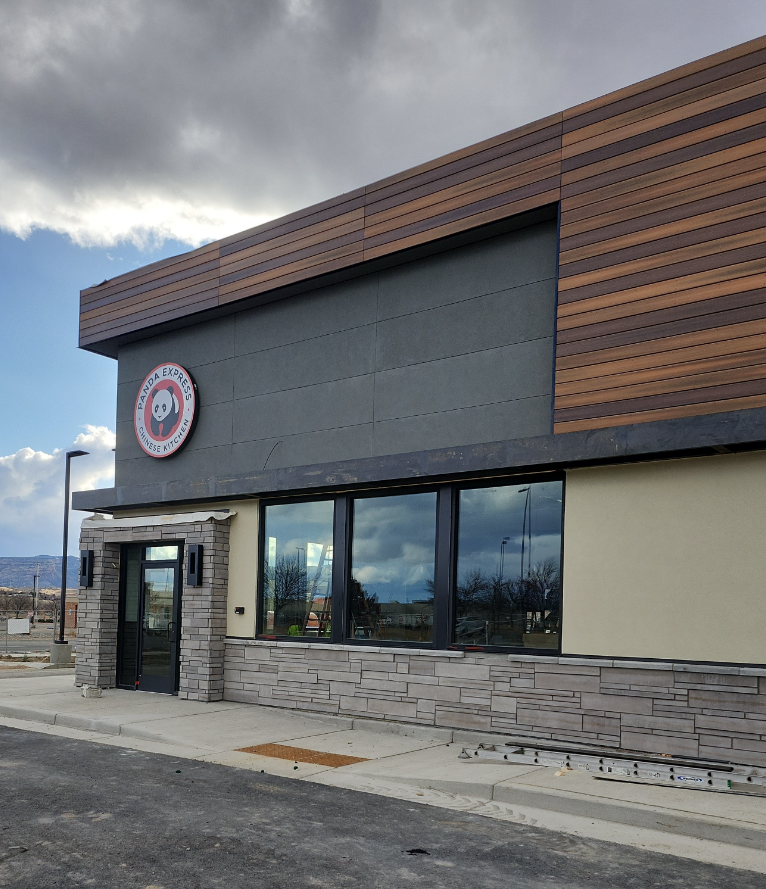 COEConstruct's tweet image. 🔙 #ThrowbackThursday to a year filled with accomplishments! 🏗️ From innovative designs to quality craftsmanship, we’re proud of the projects we’ve completed in 2024. Explore our portfolio and see how we’re shaping Colorado at coeconstruction.com! 💪 #BuildingBetter