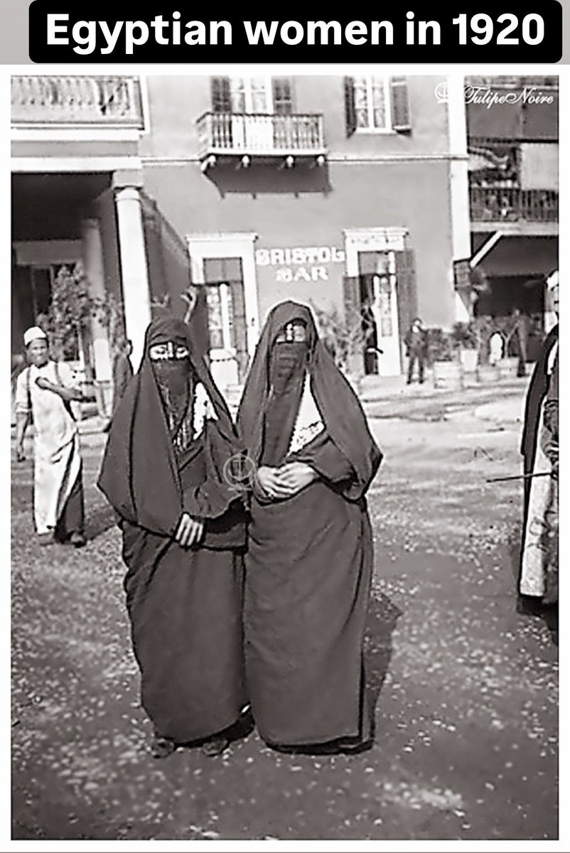 _Sanghuu's tweet photo. Iraqi, Syrian Algerian, Egyptian, Iranian women before western invasion of secularism and democracy. https://t.co/bvwbrthwkl