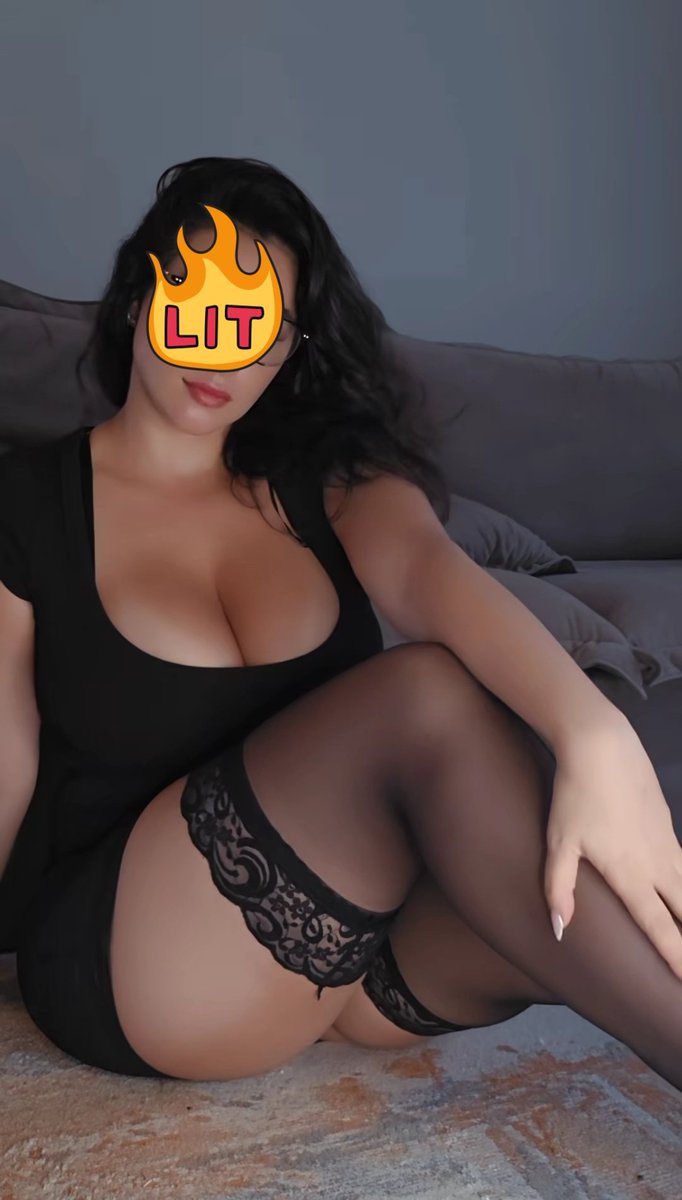 المرة الشمال علشان تعرف تخرج منها رخصها روضها بالتدريج بمعنى انك اول العلاقة غازل الشرموطة الل جواها بالتهييج فتسلمك ل اللبوة الل جواها عاملها بعنف رجولتك تسلمك للقحبة الل عايز تتهان وتلاقيها طلقت عليك المتناكة الل عايزة تتوجع وفي الاخر تستسلملك بالرخيصة الل عايزة تتكسر عينها