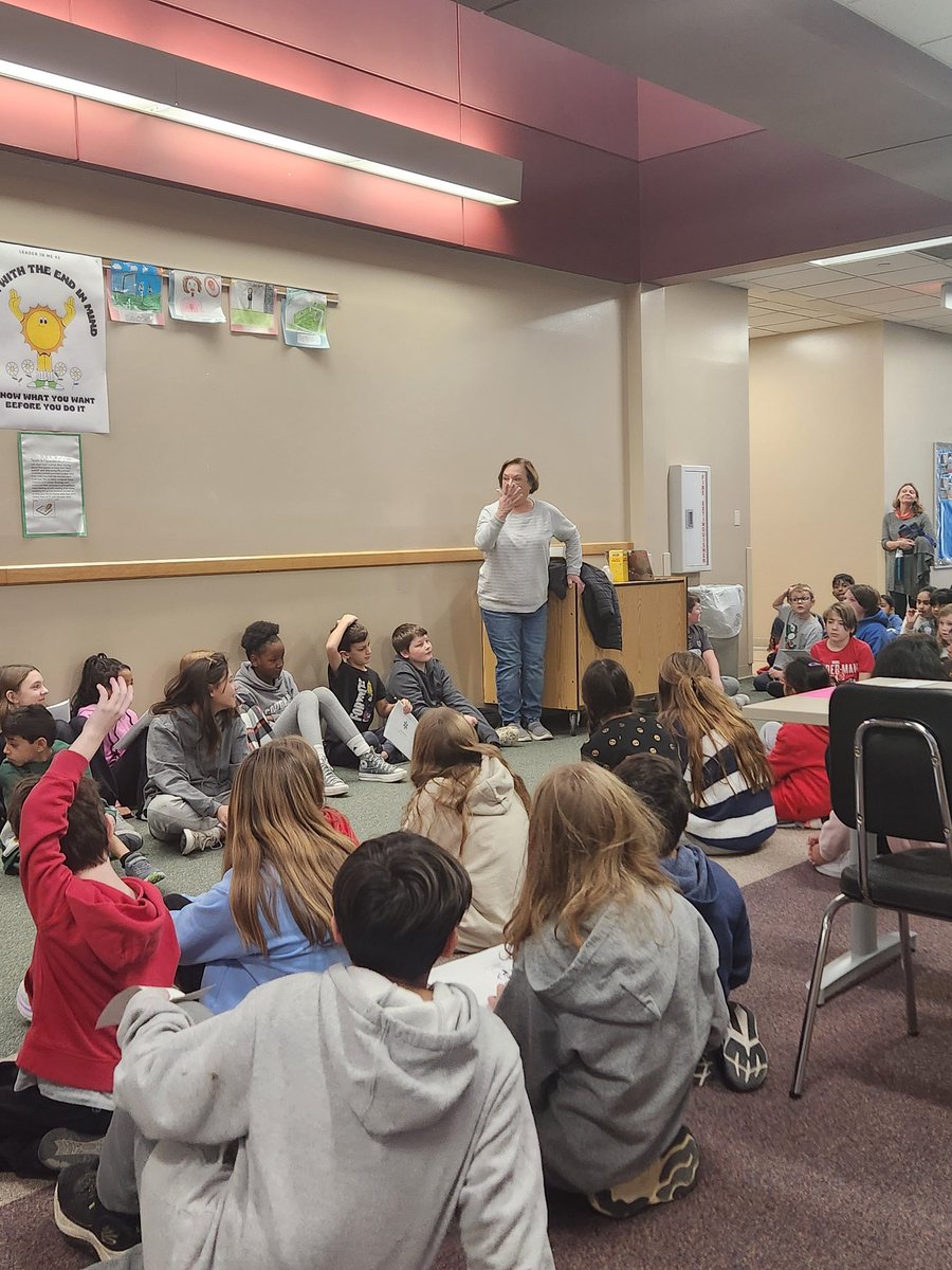 Mrs. Kelly Staples tweet media