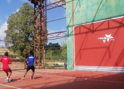 DiarioMayabeque's tweet photo. El torneo de #PelotaVasca de los XI Juegos Cerro Pelado transcurren con el propósito de definir el equipo cubano que asistirá al #CampeonatoMundial de #Frontball, previsto para Ciudad México del 2 al 9 de marzo del año próximo. #CubaEsDeporte #Mayabeque https://t.co/XT3Oe9nVrX