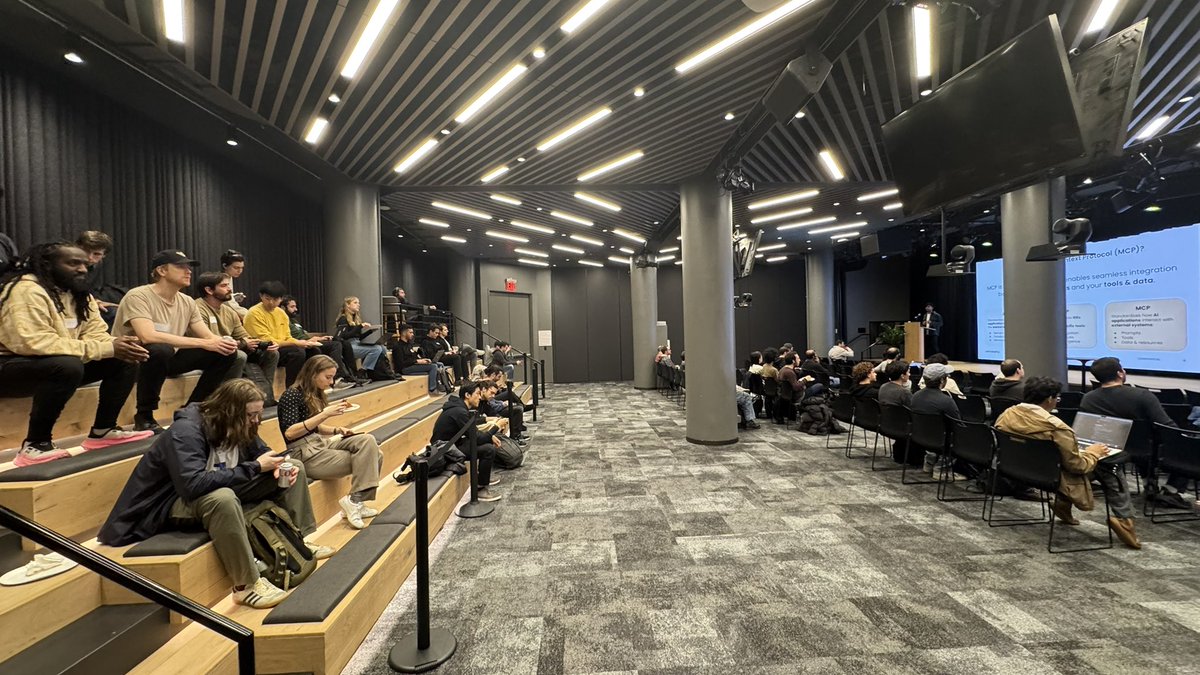 ambricken's tweet photo. We hosted the MCP NYC hackathon last night and I was stunned by how cool the projects were within 3 hours of building. In🧵are some of the winners!

Kudos to all of the attendees. It was great to meet everyone &amp; hope to see more folks at the next one :) https://t.co/LoWc9mWjX6