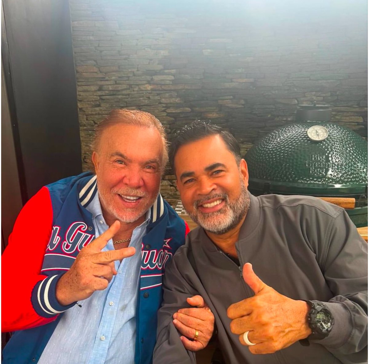 ¡Nos vemos hoy en Macuto!

VamosPaEncima 👆👆👆
UnidosYMásFuertes 
🫶➕💪

#DiaAzul💙