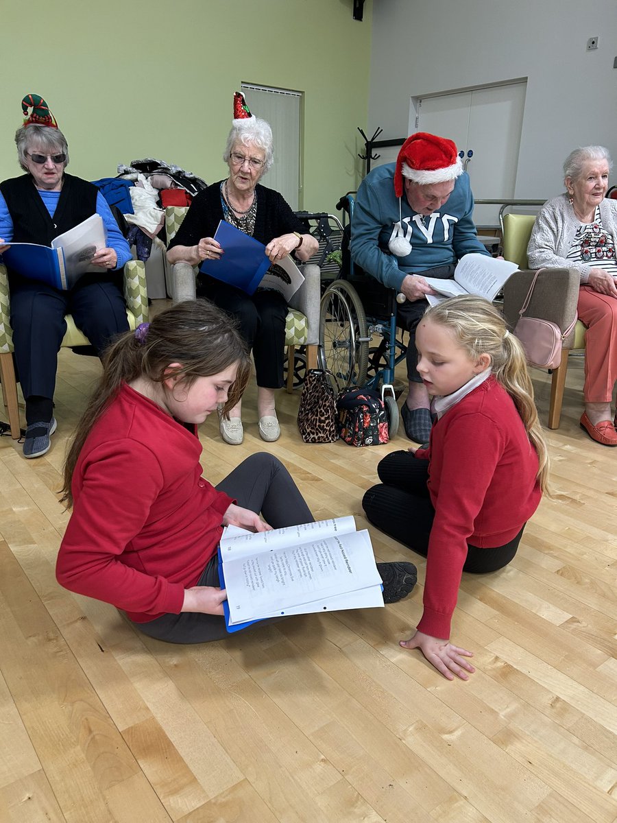 Badgers @ Burton Green Primary School tweet media