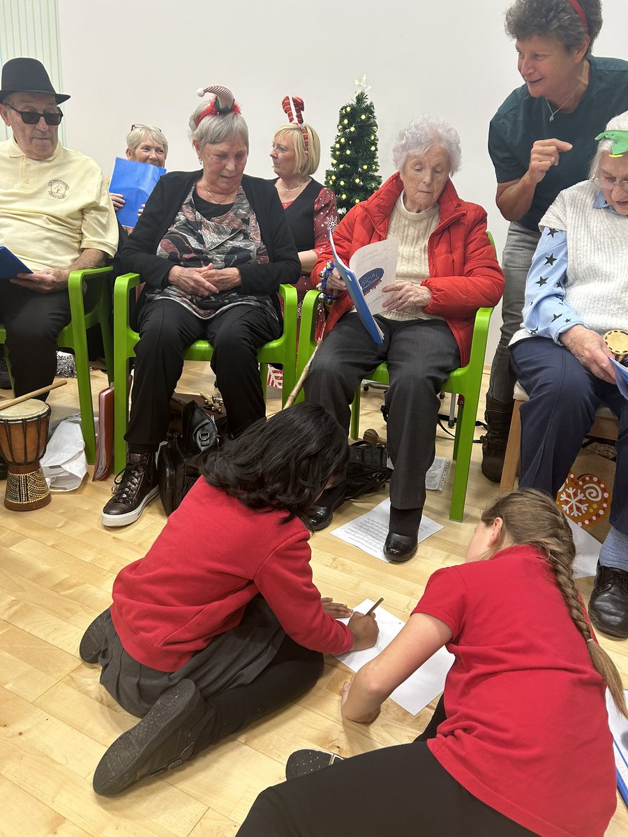 Badgers @ Burton Green Primary School tweet media