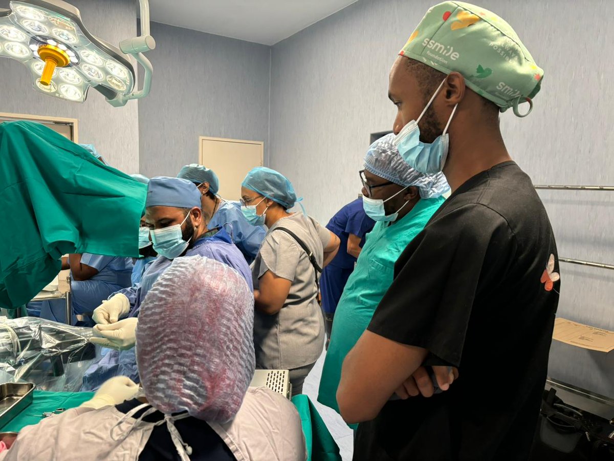 WitsRadOnc's tweet photo. The Wits Division of Radiation Oncology ran a successful workshop on Prostate Brachytherapy at Klerksdorp Hospital. Teaching the procedure expands access to prostate cancer therapy, and expands  the program we piloted at Chris Hani Baragwanath Hospital in 2021. https://t.co/cLzW6JaHLE