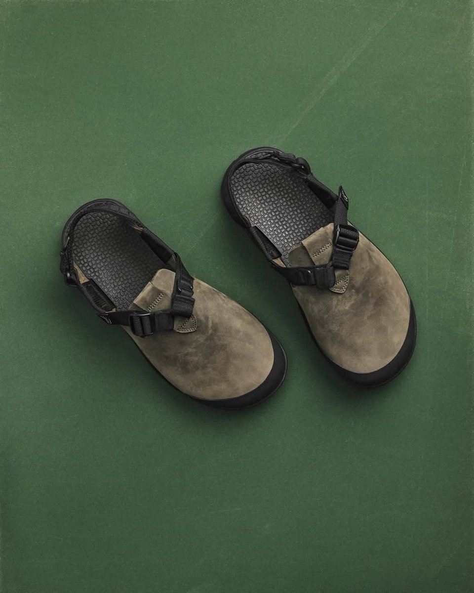 Bedrock Sandals tweet media