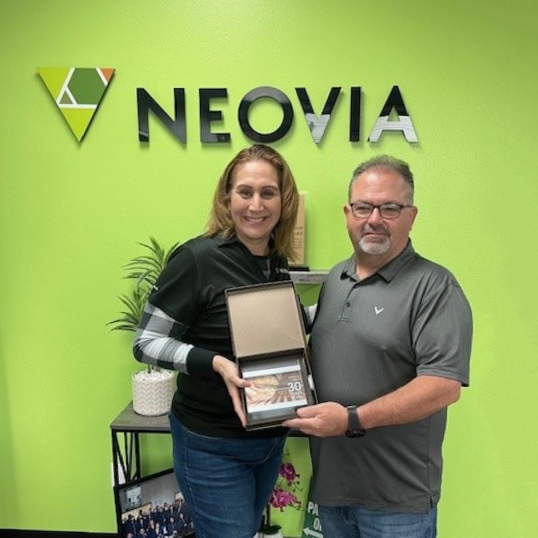 Three decades of service is worth a special shout-out! Congratulations to Warehouse Associate Lead Karena Luna at our Ontario facility in California for recently celebrating 30 years with Neovia. Thank you for everything you do! #serviceanniversary