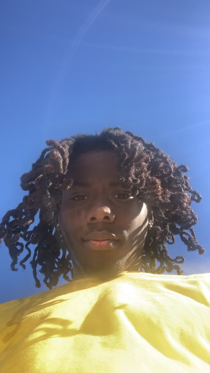 Dtrilloo's tweet photo. Y’all ugly asl ❤️‍🩹 https://t.co/Zxoz5c02M1