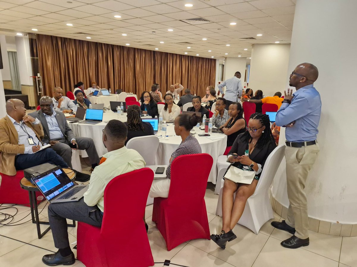 UNAIDS Rwanda (@unaidsrwanda) on Twitter photo Today <a href="/RBCRwanda/">Rwanda Biomedical Centre</a> jointly with UNAIDS and <a href="/PEPFAR/">PEPFAR</a> convened key HIV stakeholders to validate the national #HIV Sustainability roadmap. Discussions focused on outcomes & pathways of change required to achieve the goal of ending #AIDS and sustaining the gains beyond 2030 in Rwanda. Today <a href="/RBCRwanda/">Rwanda Biomedical Centre</a> jointly with UNAIDS and <a href="/PEPFAR/">PEPFAR</a> convened key HIV stakeholders to validate the national #HIV Sustainability roadmap. Discussions focused on outcomes & pathways of change required to achieve the goal of ending #AIDS and sustaining the gains beyond 2030 in Rwanda.