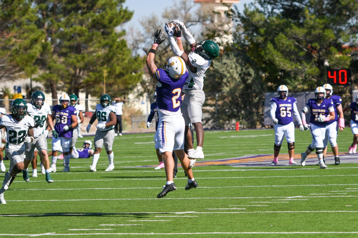 5’9 DB JUMPING WITH A 6’4 TE (Nevada transfer)‼️