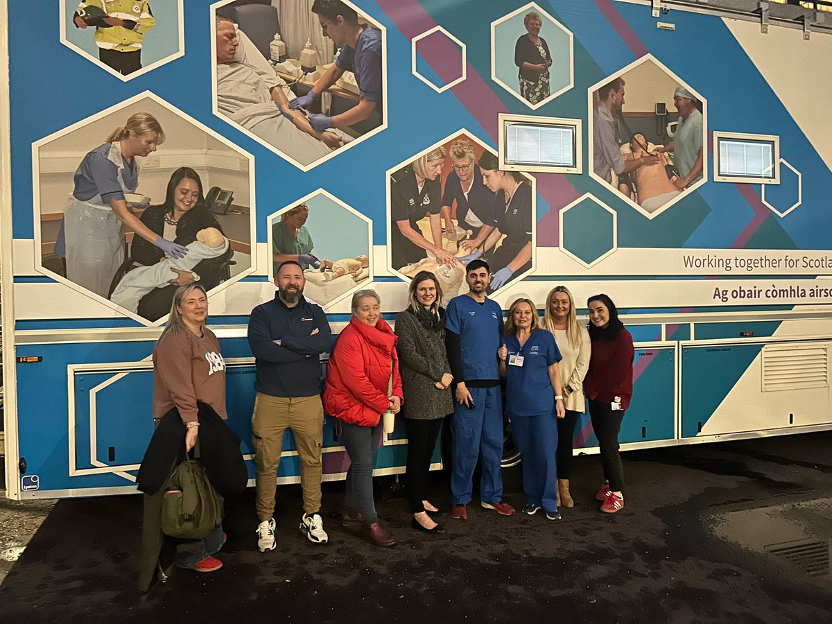 Karen Johnstone 💙 tweet media