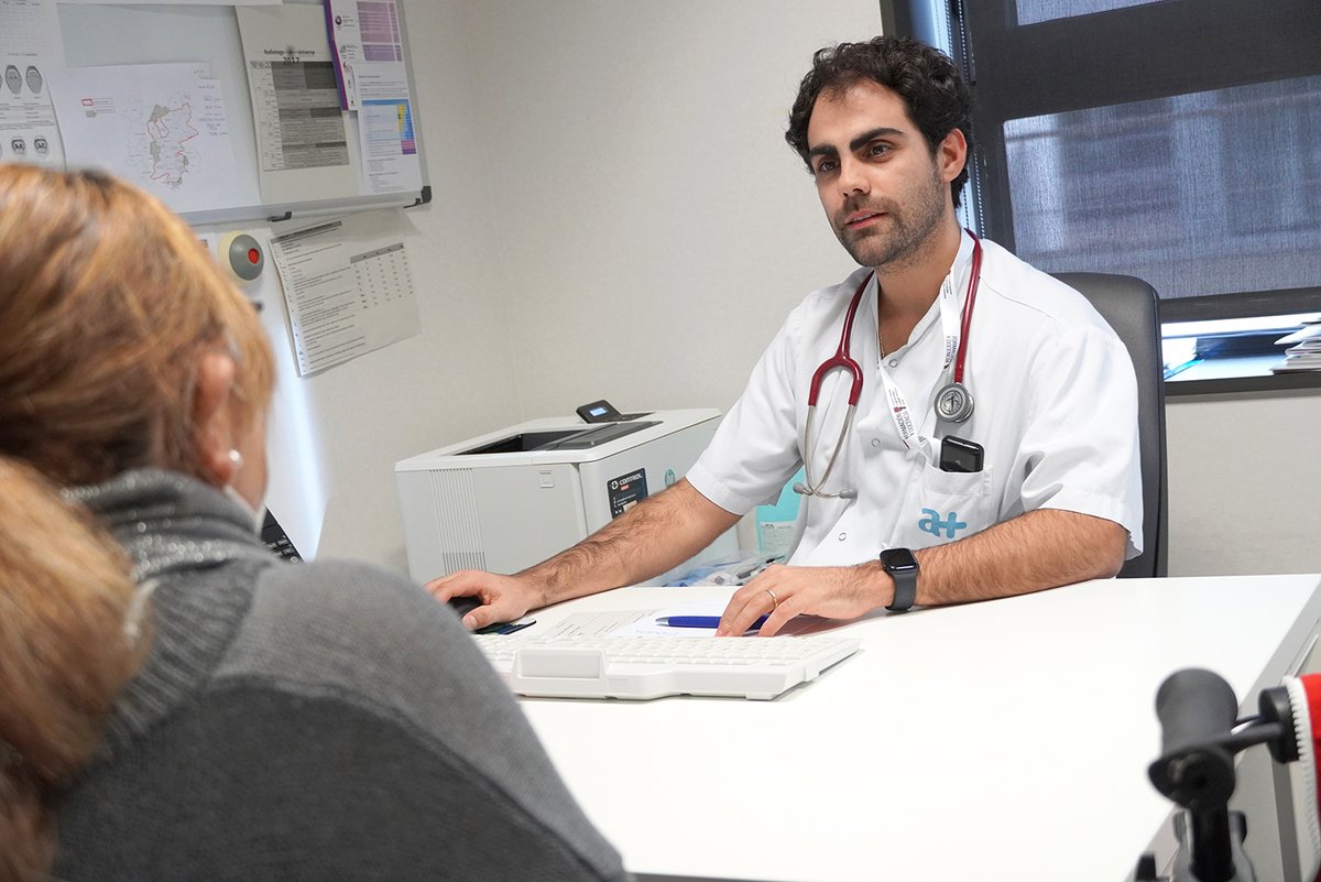 ℹ️ #Pneumologia d’#althaiamanresa amplia la cartera de serveis i potencia el treball interdisciplinari i la recerca.

🫁 En un any, ha fet unes 50 ecobroncoscòpies lineals, tècnica per al diagnòstic del càncer de pulmó i altres malalties.

🔗bit.ly/49Ckibu

#LaMarató3Cat