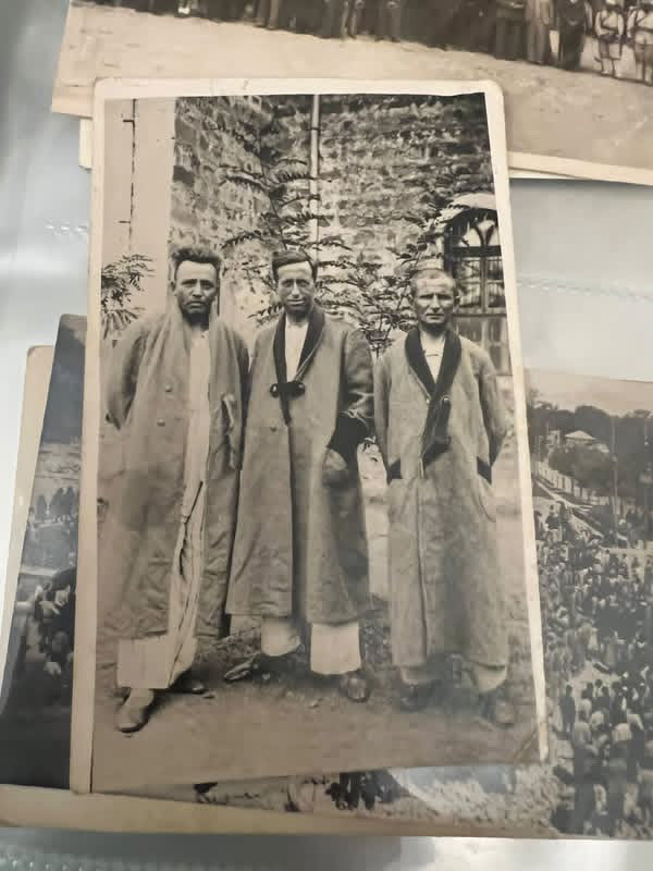 Bu kişiler asker mi? <a href="/MrMrtVrl/">Mert Varol</a>