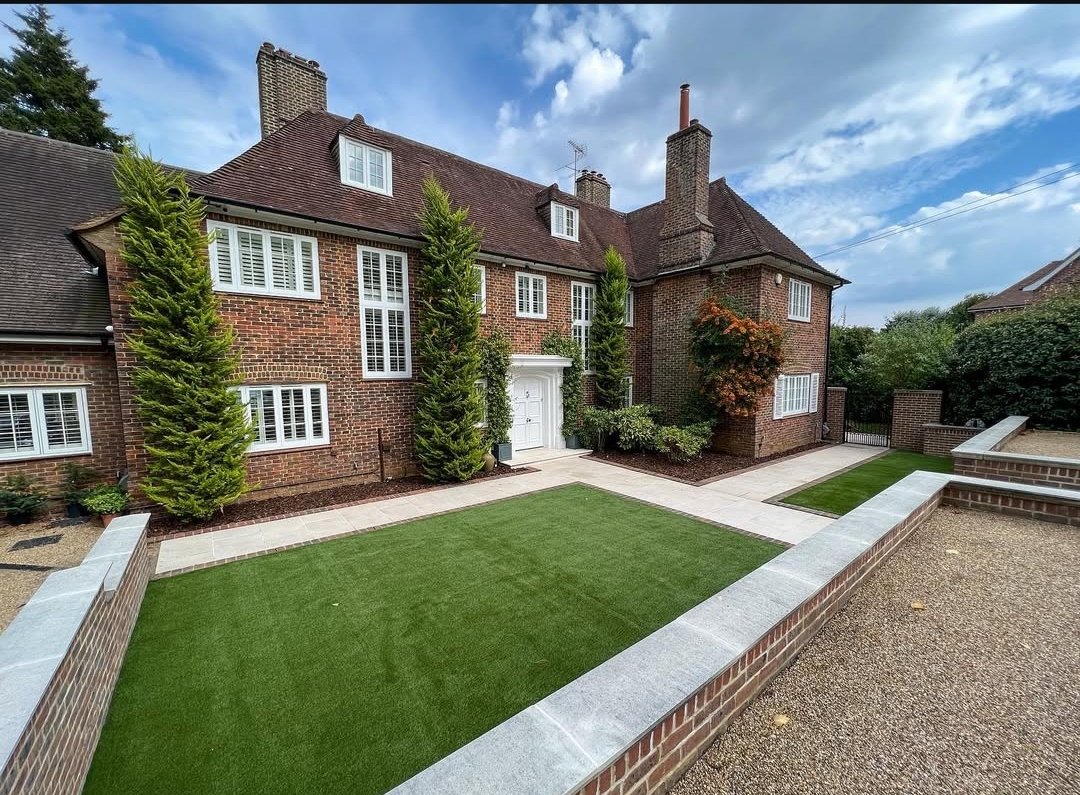 Shit Lawns tweet media