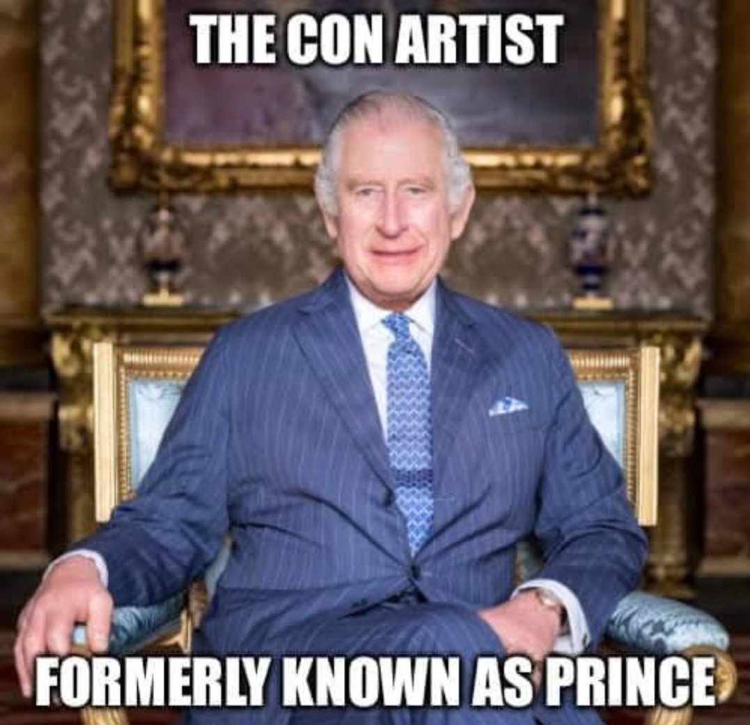 JamieCarrick7's tweet photo. @hol40900 #AbolishTheMonarchy
#TrueDemocracyNeeded https://t.co/xEDmxVpY5g