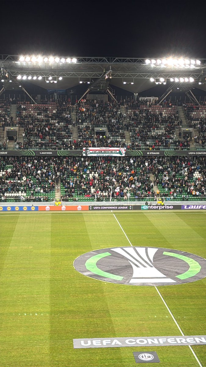 Krotka_Pilka_'s tweet image. Ostatni raz w tym roku meldujemy się na stadionie @LegiaWarszawa, gdzie w ramach @europacnfleague zespół Goncalo Feio zagra z @FCLugano1908 

#LEGLUG