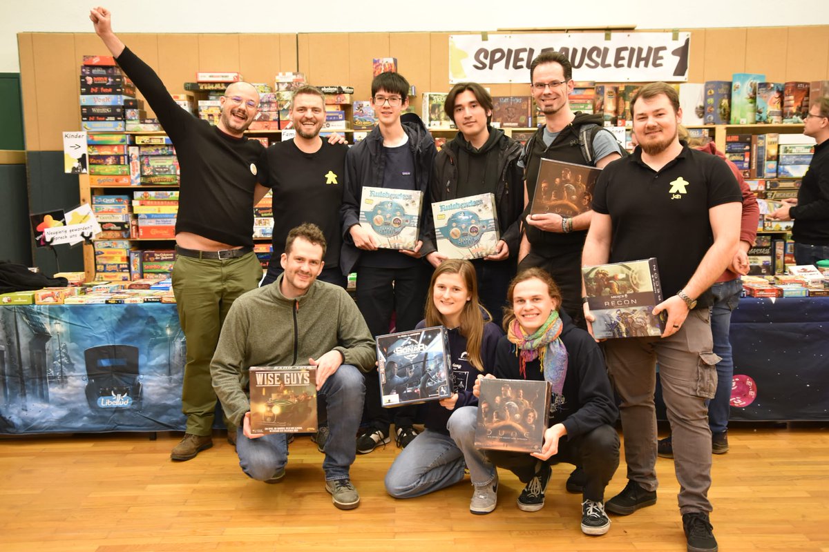 Oecher Meeples tweet media