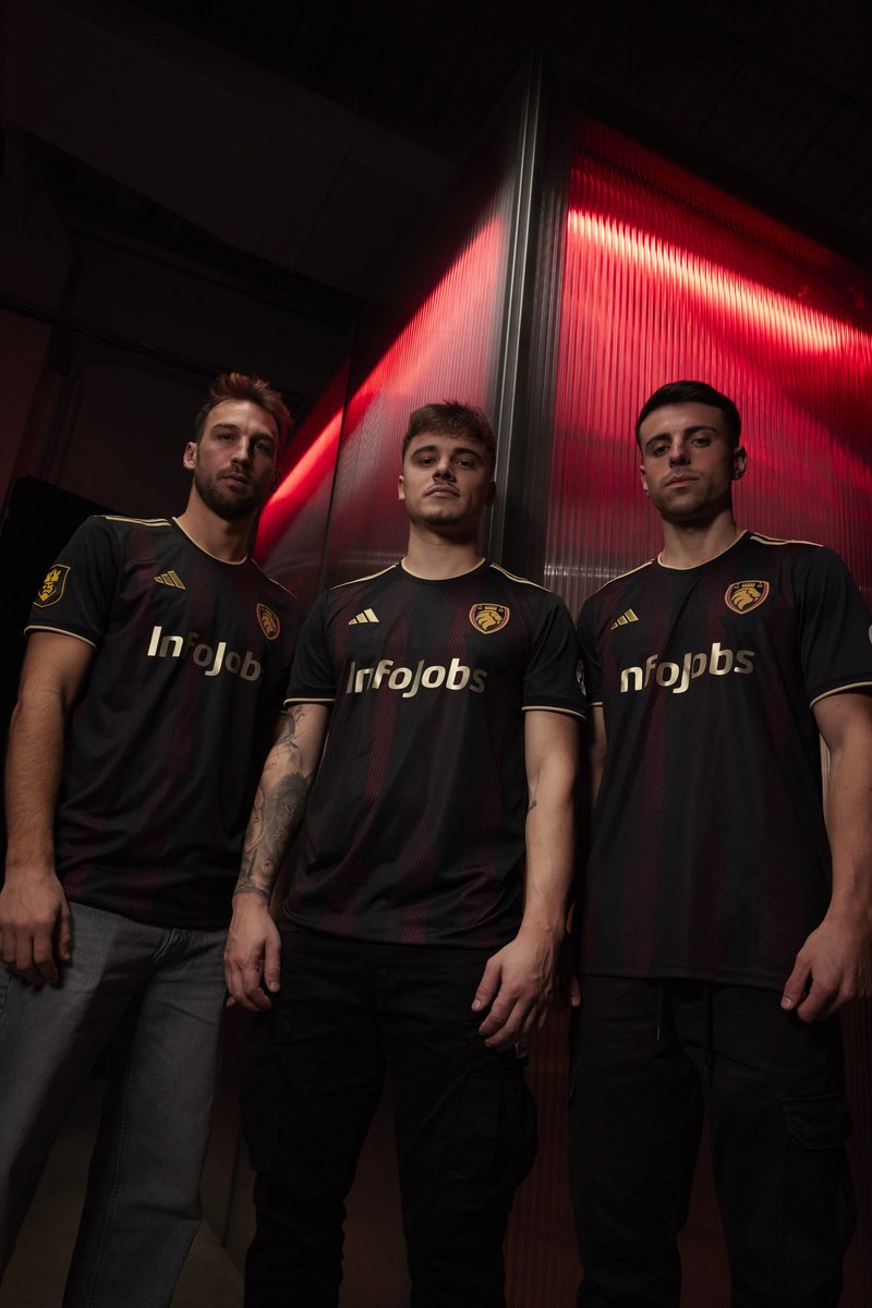 🚨NUESTRA CAMISETA 2025🚨

<a href="/UltMostoles/">Ultimate Móstoles</a> 🦁🖤