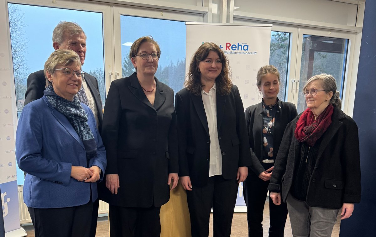 Familie, Beruf und Alltag – Eltern stehen oft unter großem Druck. Die Reha-Klinik in #Zorge hilft mit Vater-/Mutter-Kind-Kuren dabei, Gesundheit und Alltag ins Gleichgewicht zu bringen. Das #BMWSB fördert die #Sanierung und Erweiterung der <a href="/mgw_berlin/">Müttergenesungswerk</a>-Einrichtung.