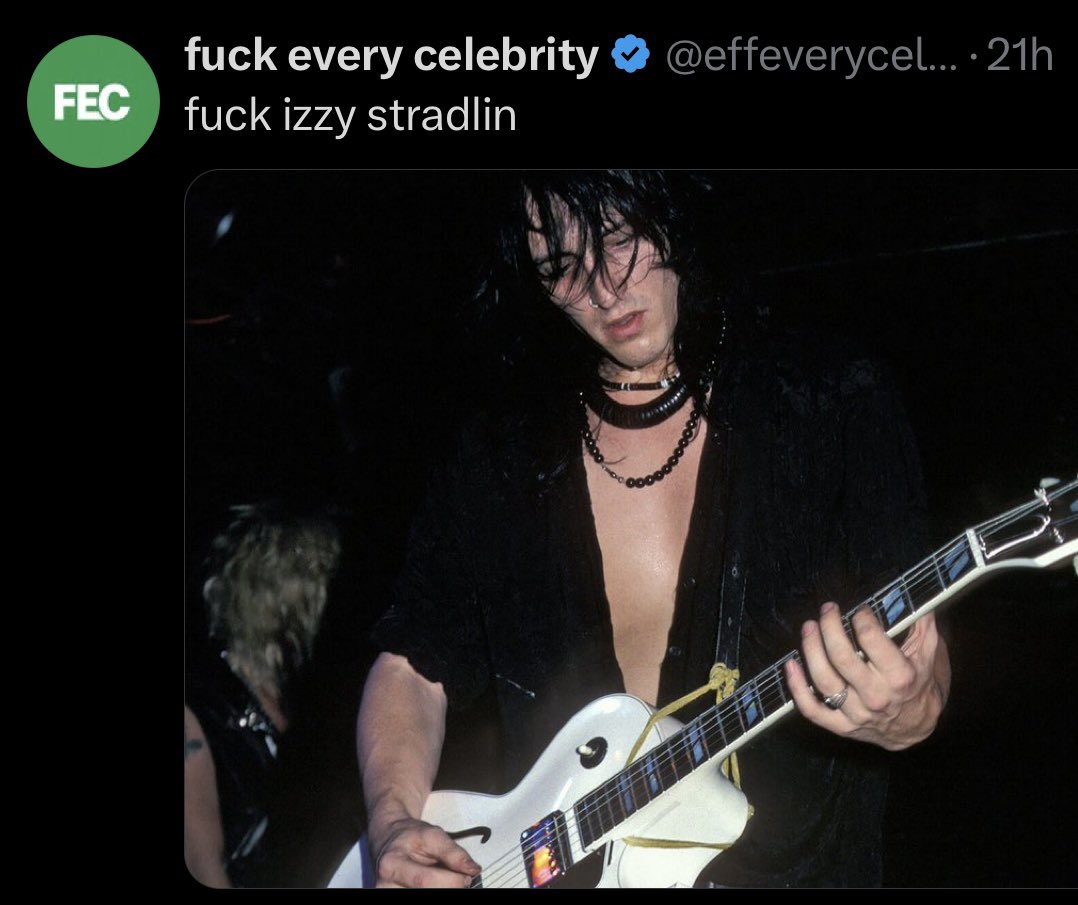 firevvalkwme's tweet photo. didn’t know axl rose has another account https://t.co/I1bunqKQNF