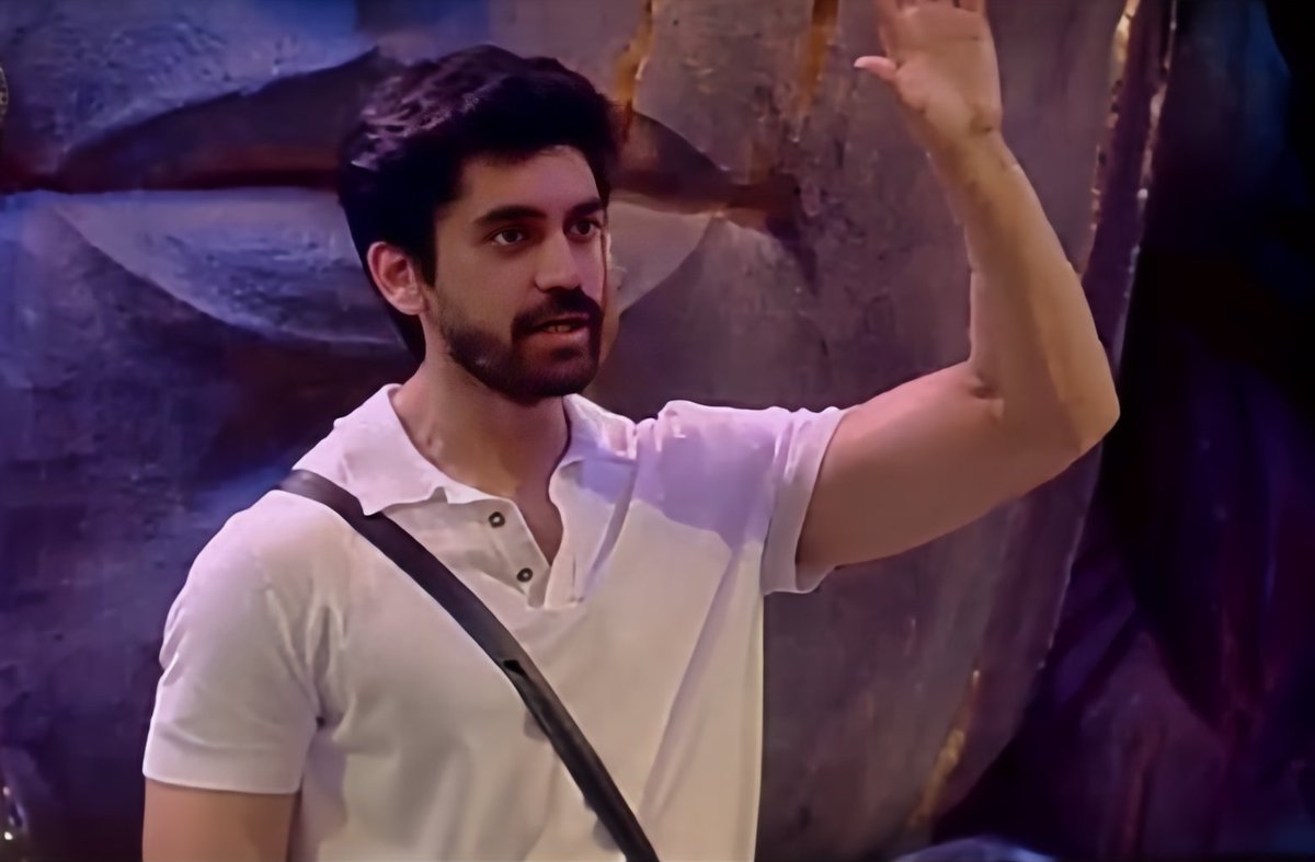 IamAsimRiaz1's tweet photo. #AvinashMishra is turning out to be the Best Time God of #BiggBoss18 so far.

He has proven himself to be quite Fair, Fun, and Smart.

Highly Impressed - Ek baar fir se  Chaa Gaye Mishra ji 🔥 https://t.co/qZrGXb49gt