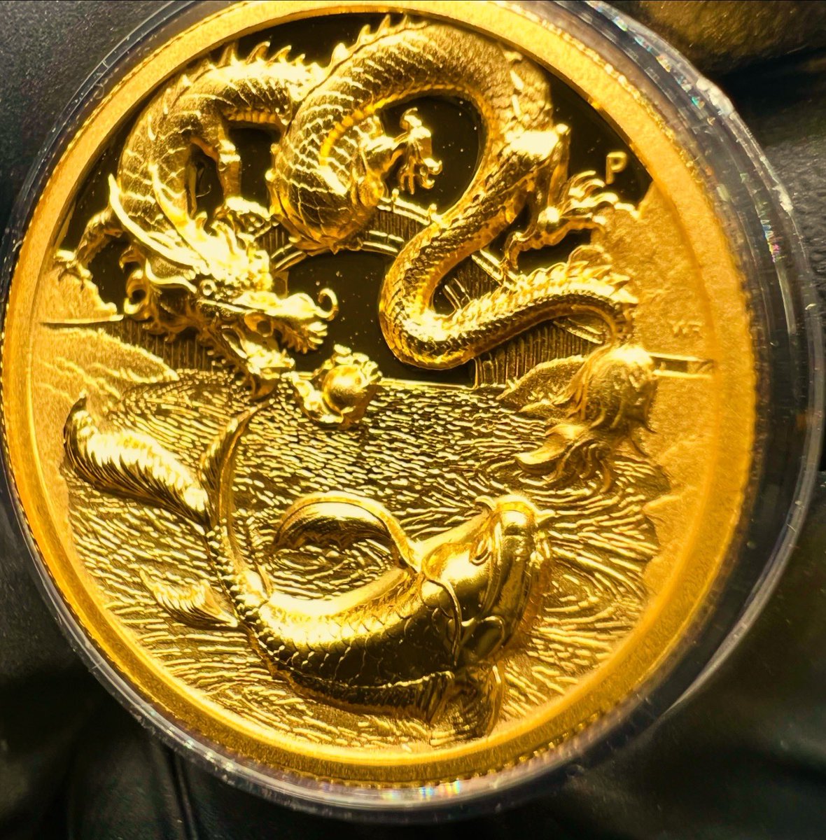 BullionBrother's tweet image. 2023 1oz Australia Chinese Myths and Legends - Dragon And Koi .9999 Gold Proof Ultra- High Relief Coin

-Comes in box and COA
-Mintage: 250
-Ultra High Relief Finish

Wow 🤩! Rate this coin 1-10 !? 
#mythsandlegends 
#highrelief 
#goldcoins
