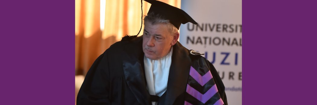 Professor Patrick Zuk seeks to set the record straight on how communist suppression shaped Eastern Europe's music history.

Now, his work is being celebrated with an honorary doctorate. 👏🎓

Discover more 👉 brnw.ch/21wPncY