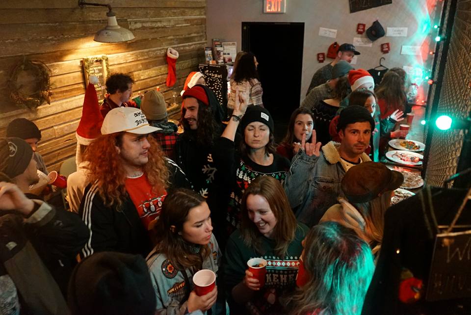 ✨ Add some edge to your corporate Christmas party with axe-throwing at Forged Axe! 

Whether it's team throwdowns or just laughs with coworkers, we’ve got you covered for a night of unforgettable fun. 🎄🎯 zurl.co/TpLE