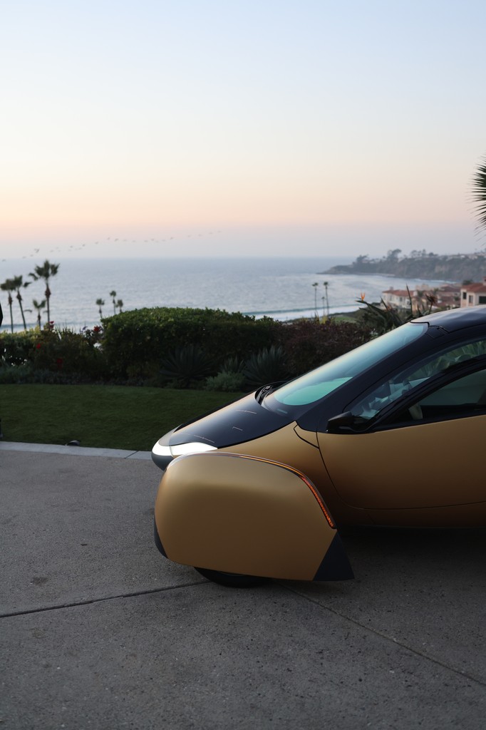 aptera_motors's tweet photo. Aptera isn't just a step forward—it’s a leap into a cleaner, more sustainable world. Right now, we have the power to alter the course of history. https://t.co/jWh03GswEU
