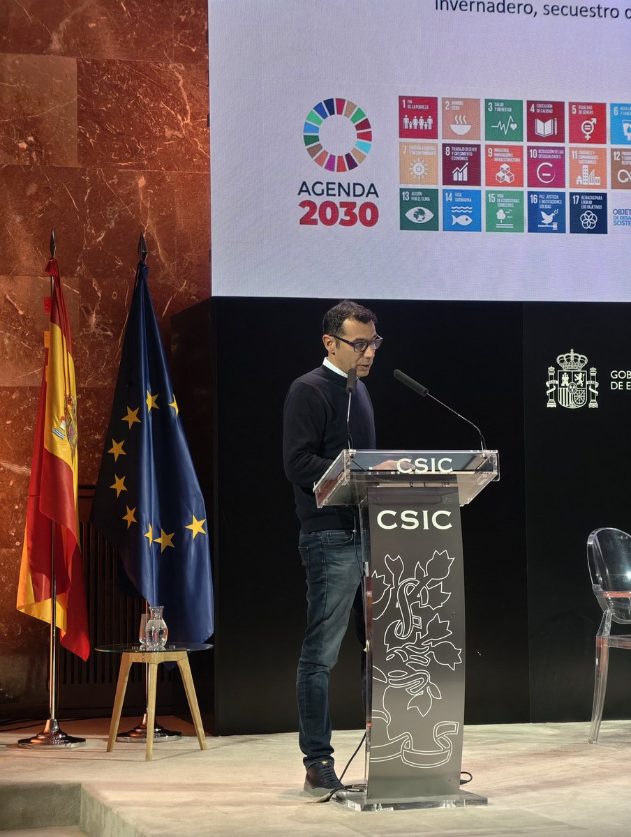 rclemente75's tweet photo. I Congreso de Sostenibilidad y Economía Circular Aplicada en sede central @CSIC en Madrid.   #SOSMed @PTISosEcoCir @CEBAS_CSIC https://t.co/xoYGkwAflT