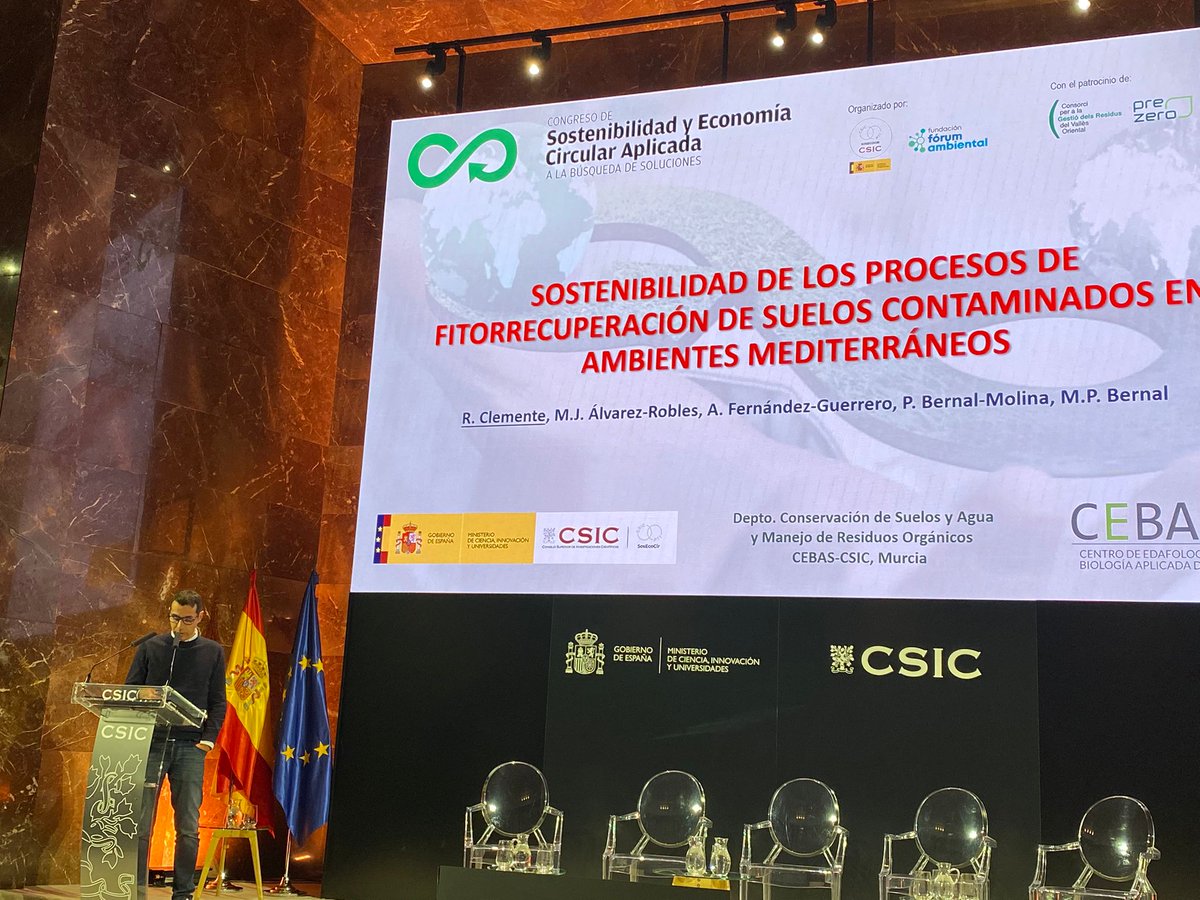 rclemente75's tweet photo. I Congreso de Sostenibilidad y Economía Circular Aplicada en sede central @CSIC en Madrid.   #SOSMed @PTISosEcoCir @CEBAS_CSIC https://t.co/xoYGkwAflT