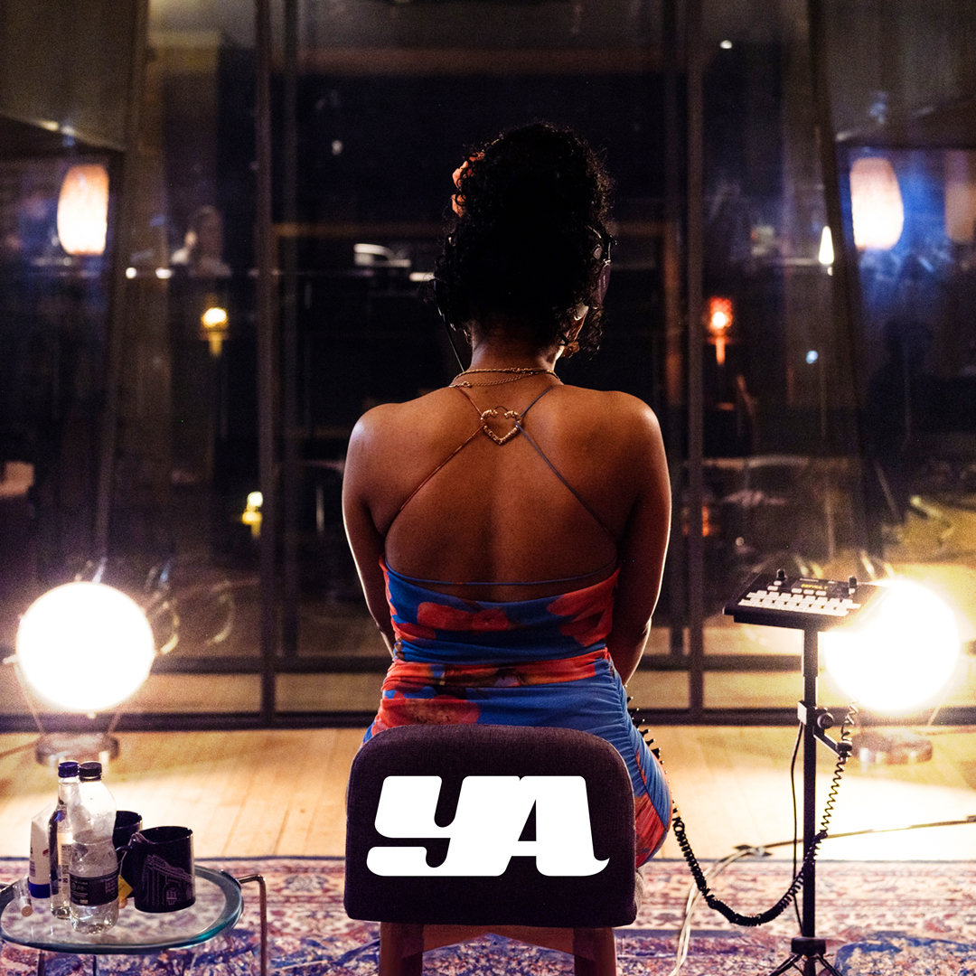 “Beautifully Crushed Petals” is a Neo-Soul song infused with Rock elements. It explores life’s contradictions being beautifully crushed while knowing you are a beautiful soul. 🩷💙 (OUT NOW)

🔗 Stream + Download: 
artists.landr.com/055905183129

🎥 Watch Video:
youtu.be/GbVCv0Gfsfc?si…