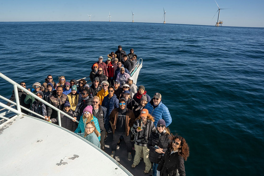 Stony Brook Research (@sburesearch) on Twitter photo Led by <a href="/sbuEcoEvo/">SBU Ecology & Evolution</a> Prof Heather Lynch, <a href="/SBUPoliSci/">Department of Political Science @ SBU</a> Associate Prof Reuben Kline, and <a href="/SoMAS/">School of Marine and Atmospheric Sciences at SBU</a> Associate Prof David Taylor, a multidisciplinary group from the #SBU campus community visited the first commercial offshore wind farm in the US at Block Island. news.stonybrook.edu/university/sto⦠Led by <a href="/sbuEcoEvo/">SBU Ecology & Evolution</a> Prof Heather Lynch, <a href="/SBUPoliSci/">Department of Political Science @ SBU</a> Associate Prof Reuben Kline, and <a href="/SoMAS/">School of Marine and Atmospheric Sciences at SBU</a> Associate Prof David Taylor, a multidisciplinary group from the #SBU campus community visited the first commercial offshore wind farm in the US at Block Island. news.stonybrook.edu/university/stoā¦