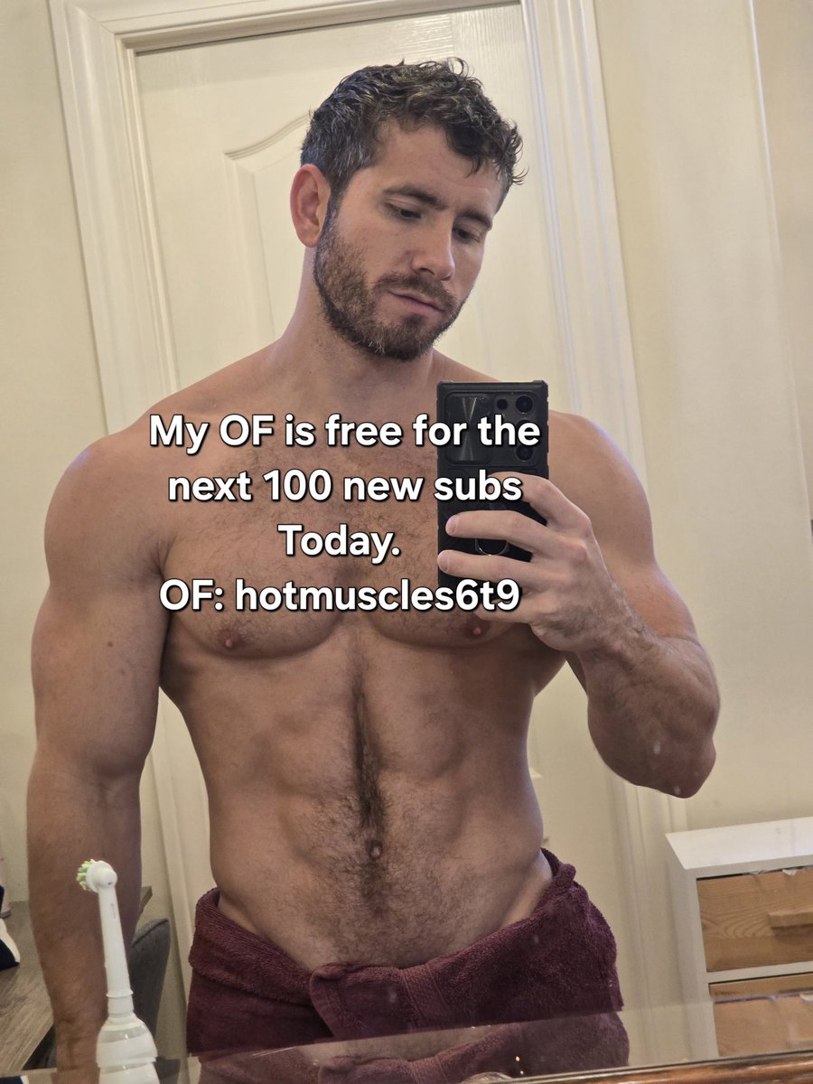 hotmuscles6t9 tweet media