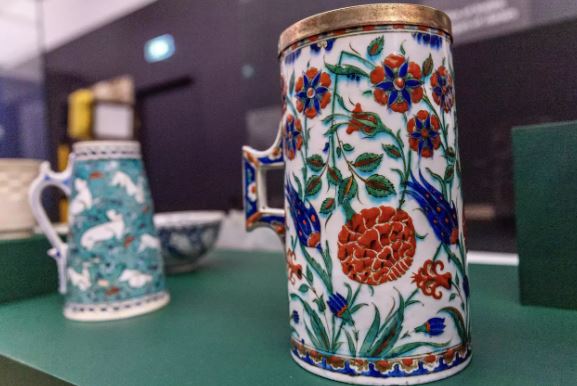 VMdraguignan's tweet photo. "Aux racines des jardins et palais d'#Orient": la nouvelle exposition de l’Hôtel des #expositions à #Draguignan se dévoile
#Var #Dracenie #Culture #RegionSud #Art #HDEV 
https://t.co/Xl9dYESOPO https://t.co/Eig74rs8Yt