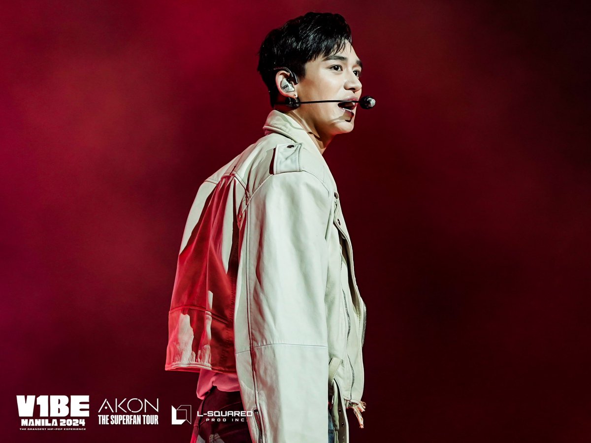 ForLumis's tweet photo. ┊⁀➷ 12/12/2024
୨ Photos
Voici des photos de LUCAS durant sa performance lors du #V1BEManila2024 ! 💛
#LUCAS4V1BE #LUCASBackInMNL
#LUCAS #黄旭熙 #ルーカス #ลูคัส #루카스
@LSquaredProdPH
#Kimi https://t.co/snEigtAvFS