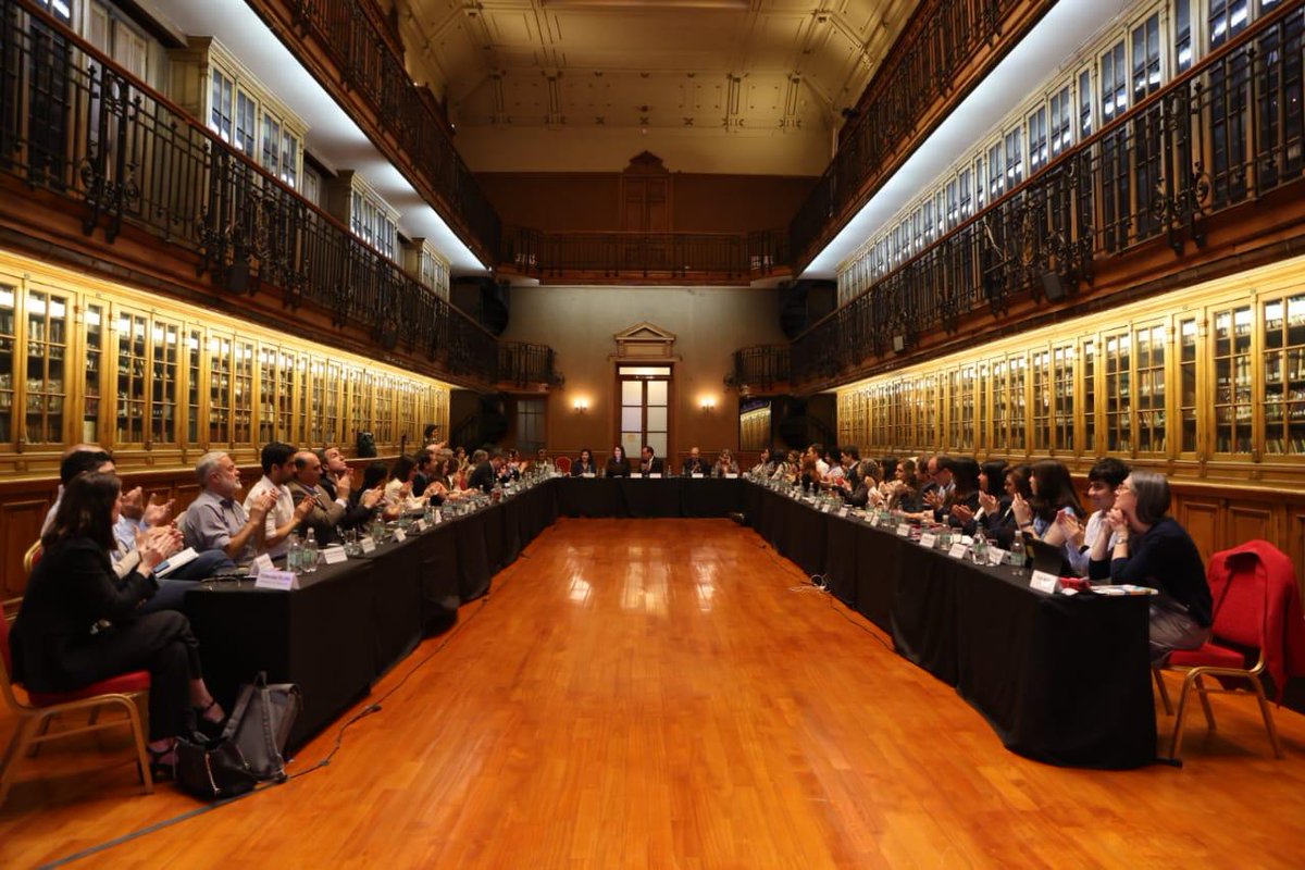 ucatolica's tweet photo. 🔵Con enfoque en internacionalización, aseguramiento de la calidad y el proceso de acreditación institucional, se llevó a cabo la cuarta y última sesión del año del #ForoUC 💪🏫, iniciativa que congrega a representantes de todos los estamentos de la #UC: https://t.co/8E8vbsJgFp https://t.co/WiMhawnJCJ