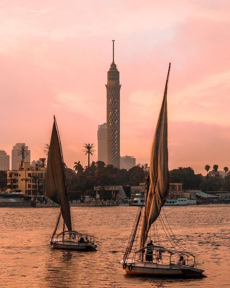 How about being different, having a place that is a mixture of civilization, 
humanity, realism and kindness 
#EPSF 
#SEP 
#Golden_Egypt