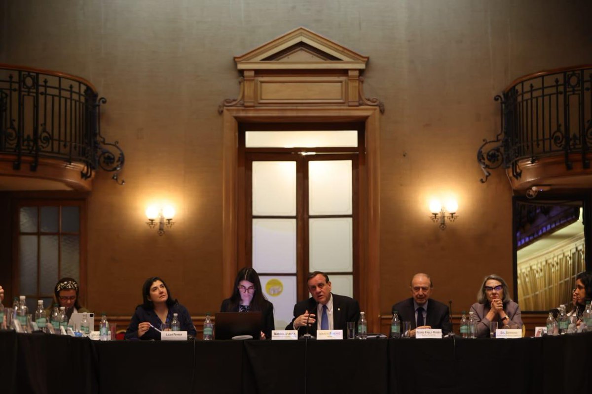 ucatolica's tweet photo. 🔵Con enfoque en internacionalización, aseguramiento de la calidad y el proceso de acreditación institucional, se llevó a cabo la cuarta y última sesión del año del #ForoUC 💪🏫, iniciativa que congrega a representantes de todos los estamentos de la #UC: https://t.co/8E8vbsJgFp https://t.co/WiMhawnJCJ