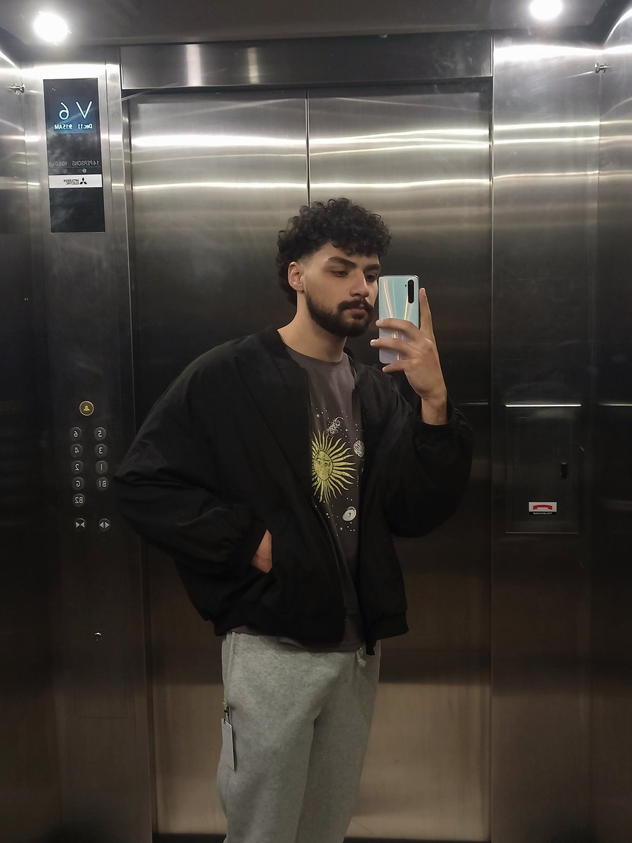 𝓞𝓶𝓪𝓻. tweet media