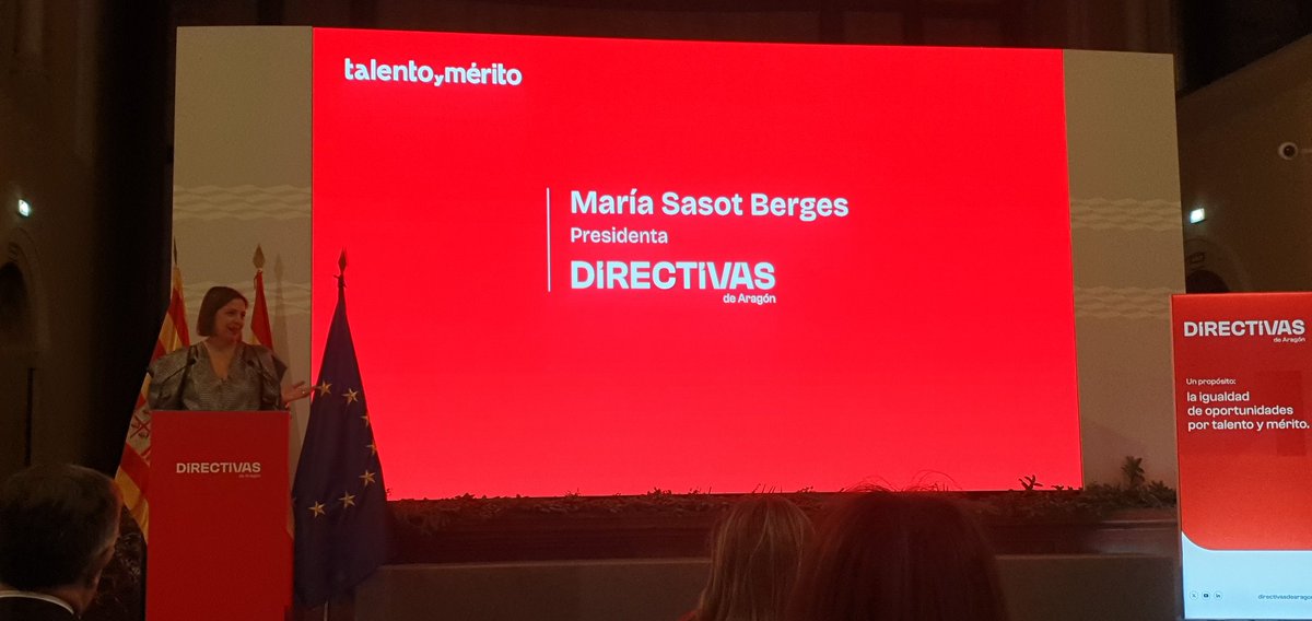 aeropuerteruel's tweet photo. #12dic Premios Talento y Mérito de @Directivas_ARGN https://t.co/N5RKREWb3L