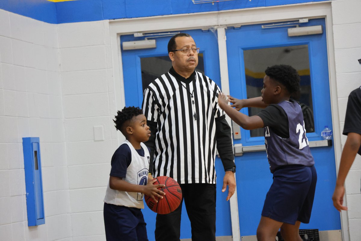 WilmingtonPD's tweet photo. We had a BLAST at the recent Wilmington PAL championship game on Tuesday night! A great crowd came out to cheer the players on as the Community and Brigade Boys and Girls Club fought a hard battle on the court!! https://t.co/fXXNBFNznE