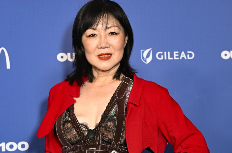 jeffconway's tweet photo. .@margaretcho spoke with me last night at Out100 about the importance of LGBTQ+ people working together right now: 

"We have to stay together and we have to fight for our rights. They are like slowing being eroded and it’s so alarming." https://t.co/7WL9l2ZlZz https://t.co/KKOpkOm69j