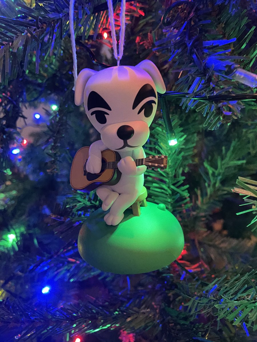 supershigi's tweet image. Good morning everyone~!

Got some of our Christmas tree ornaments set up 😊