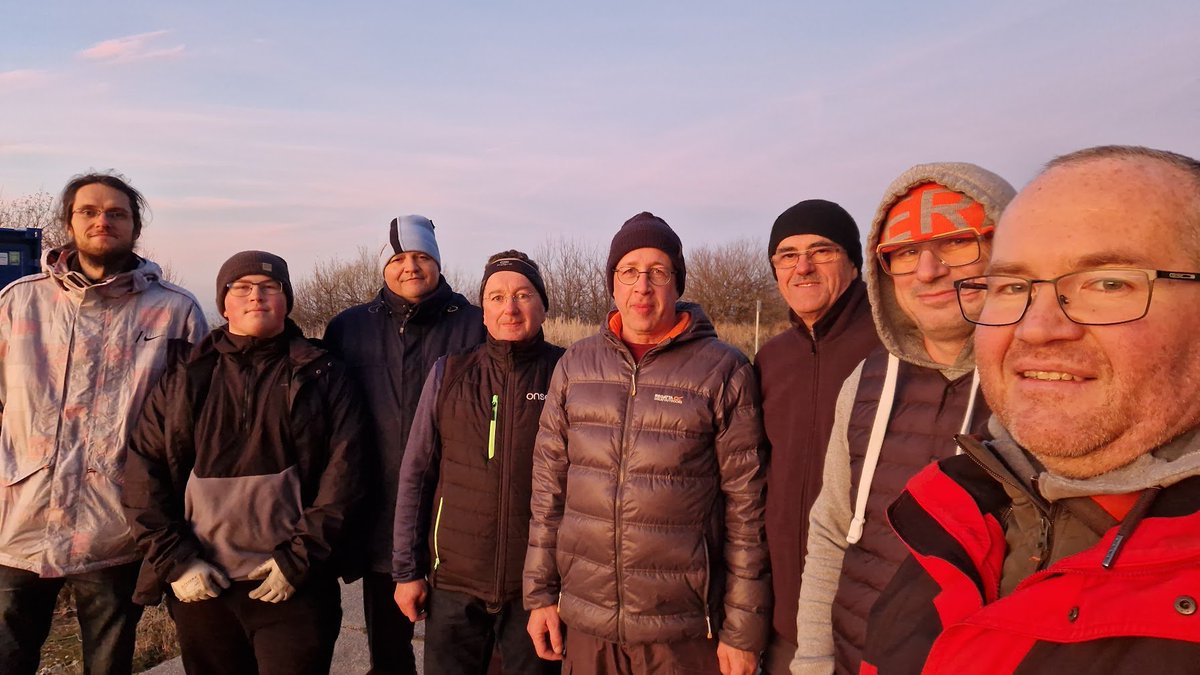 Radovan Vlacilik om2zz tweet media