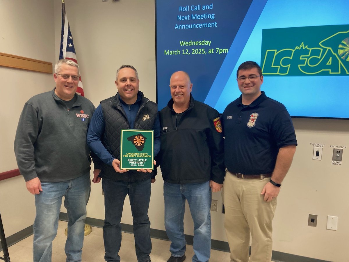 Last evening, Chief Little was honored to swear in the new Executive Board of the Lancaster County Fire Chiefs Association. 

Chief Little was also presented with a small token of appreciation for his dedication and leadership over the past 4 years.

#MTFireRescue