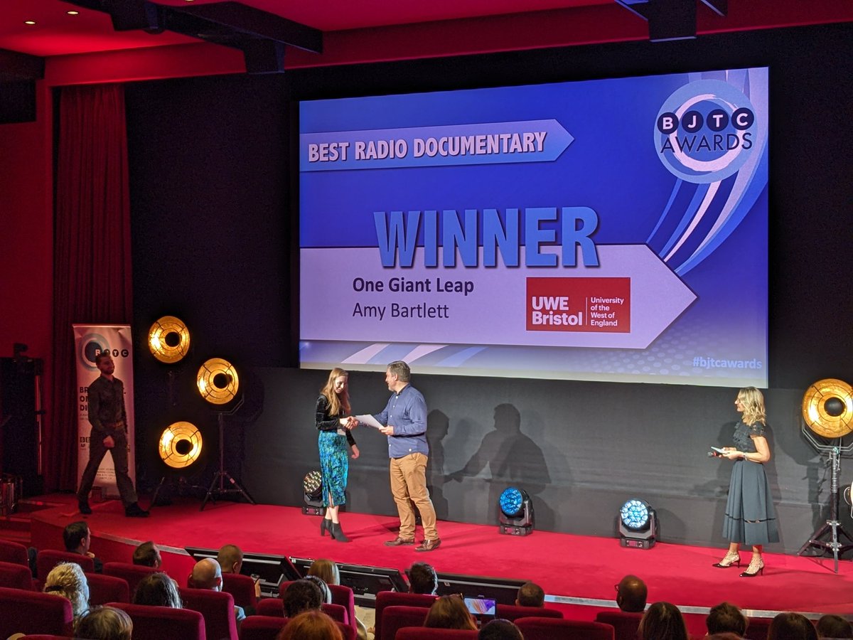 Delayed by over an hour because the M4 was shut, arrived at <a href="/BJTC_UK/">BJTC - Industry Accredited Journalism Courses</a> awards just in time to see <a href="/AmyBartlett_/">Amy Bartlett</a> WIN!!! cc <a href="/UWEJournalism/">UWE Journalism</a> <a href="/sparklyanne/">anne harbin</a> <a href="/UWEBristol/">UWE Bristol</a> 🎉🥳