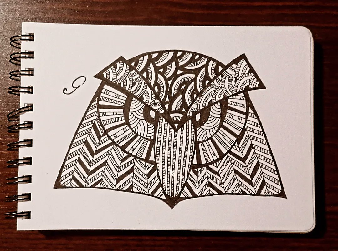 dupynka's tweet photo. Hraju si. Zentangle vzory kreslené do tvaru - drak, list, růže, kopretina a naštvaný pták 😍 Bavte se 🎨
#art #meditation #simple #easy #zentangle #pendrawing #perokresba #zencmary #everyone #dragon #leeve #rose #flower #angrybird https://t.co/oZczqD2PCW